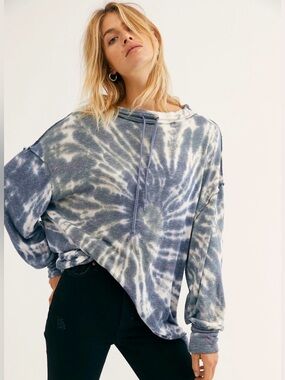 Free People We The Free Best Catch Tie Dye Tee 
XS fits super oversized